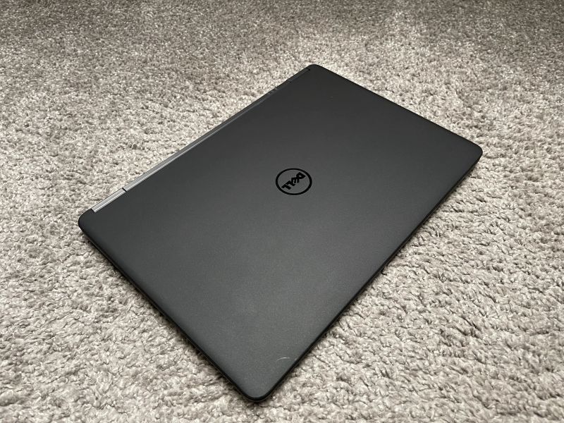 Laptop poleasingowy Dell Latitude 14 FHD E7450 i5-5300U 16GB 256GB SSD Windows 10 Pro